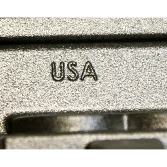 NordicWare Pan Train Cars Mini Bundt Cake Muffin Cupcake Truck 5 cups Classic - Picture 9 of 12